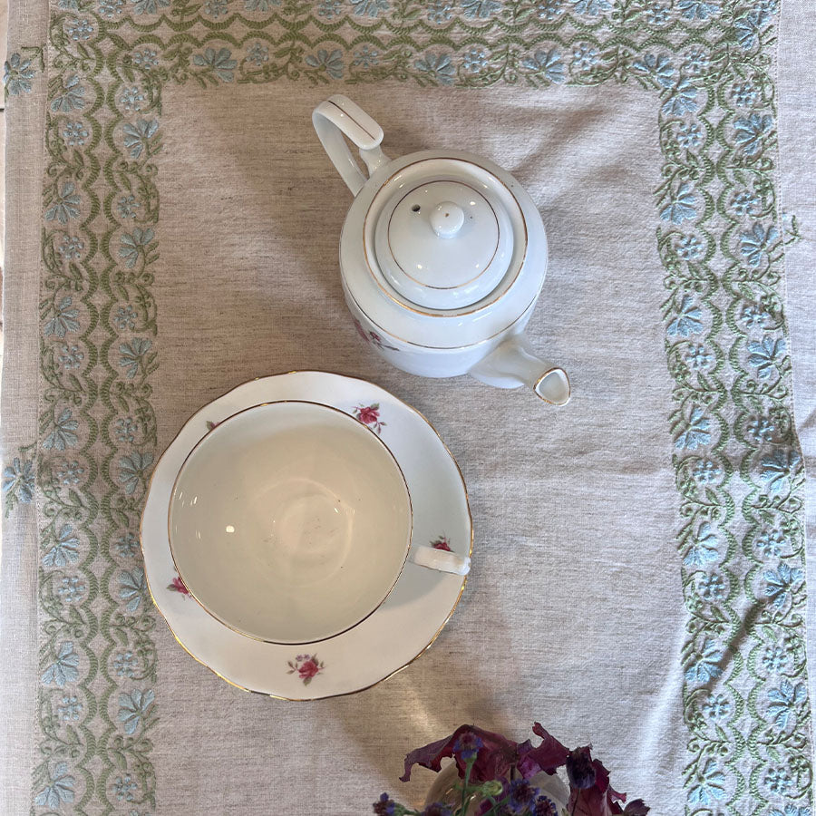 Bageecha Chikankari placemat detailing on soft linen